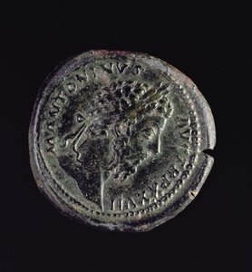 Sestertius (voorzijde) geslagen door Marcus Aurelius (AD 161-AD 180) met het hoofd van Marcus Aurelius (121-180)